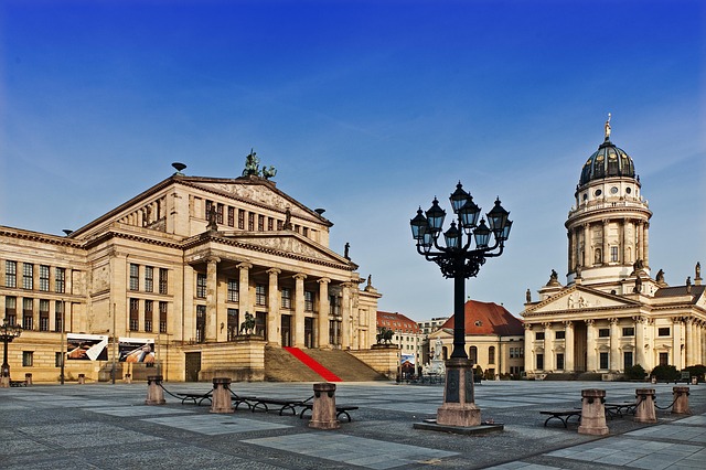 14 lugares imprescindibles que ver en Berlin Gendarmenmarkt