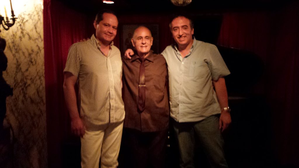20140607 221131 Con Nelson Camacho en el restaurante Monseigneur de La Habana