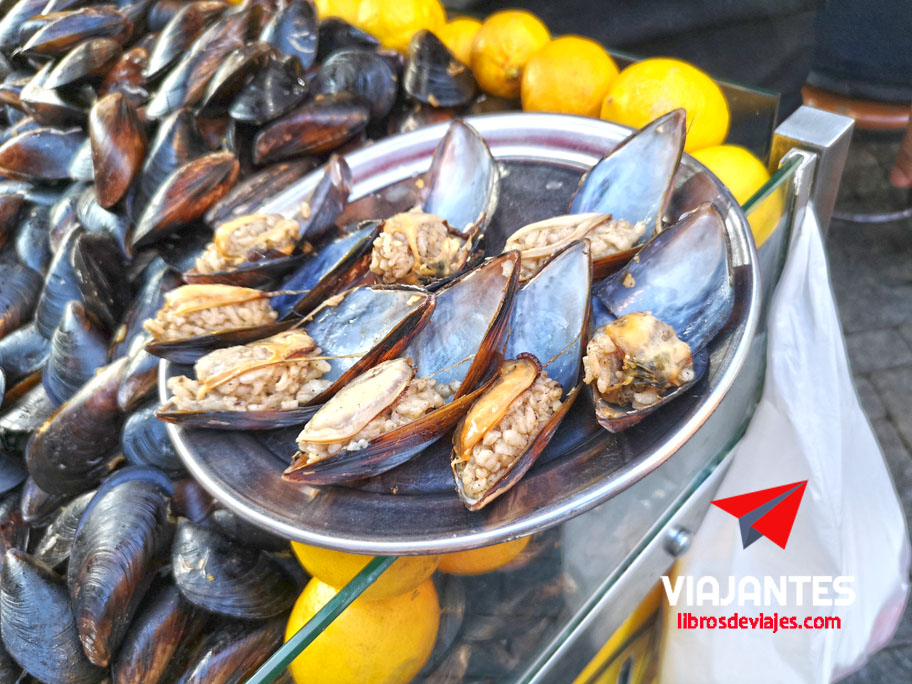 Midye Dolma, los mejillones con arroz