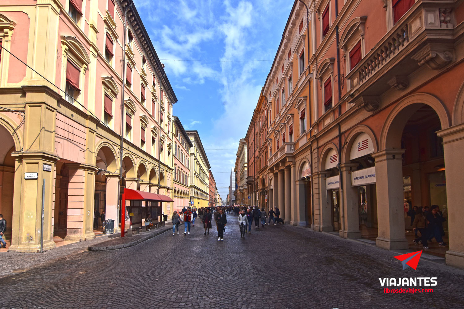Via dell’Indipendenza en Bolonia