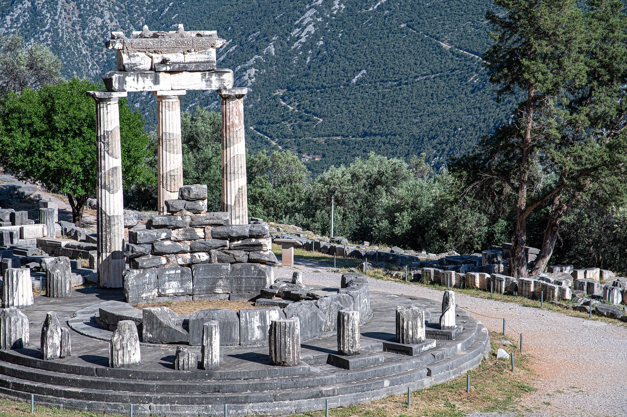 El tholos o Templo circular de Delfos