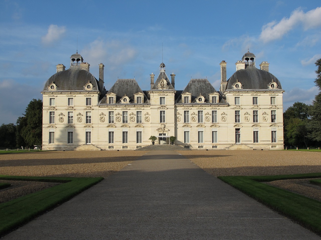 11 castillos que ver en el Valle del Loira Cheverny
