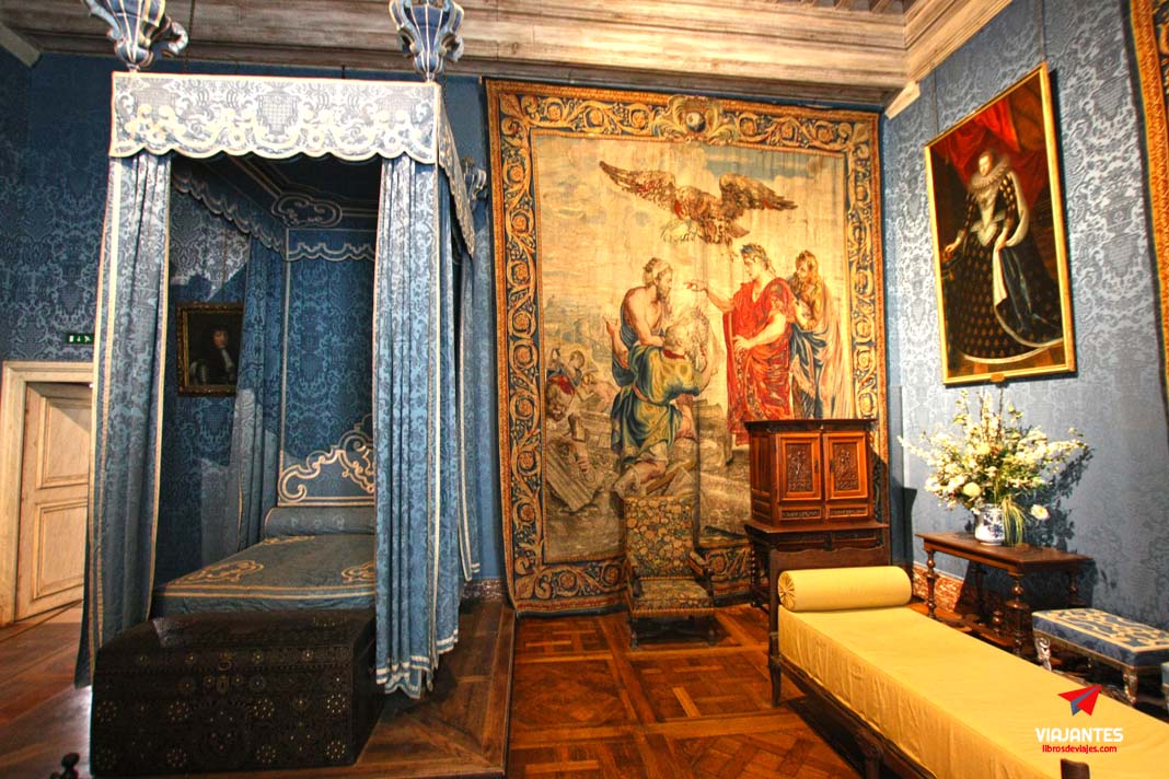 11 castillos que ver en el Valle del Loira habitación de la reina en Chambord