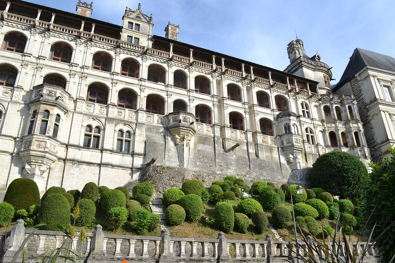 Fachada espectacular del Château de Blois