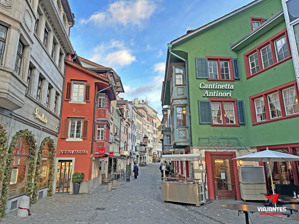 12 lugares que ver en Zurich Augustinergasse