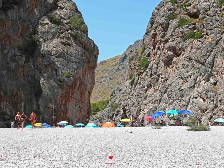 10 lugares imprescindibles que ver en Mallorca Sa Calobra