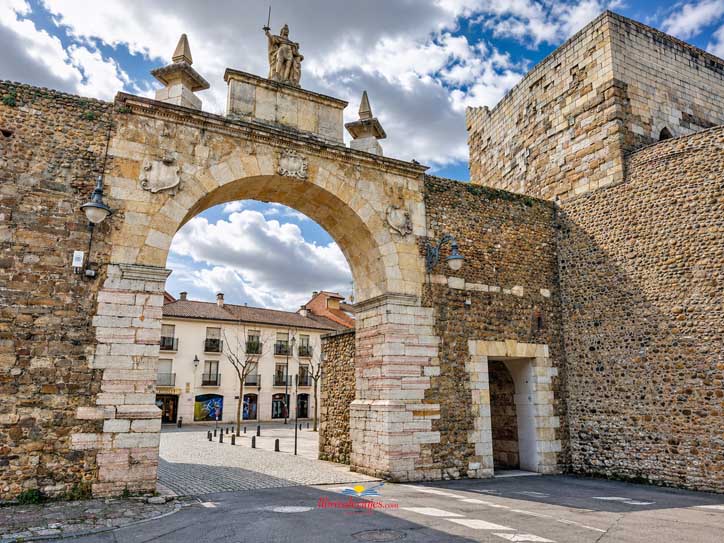 ARCO DE LA CARCEL