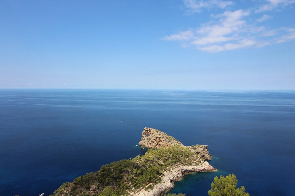 20 lugares imprescindibles que ver en Mallorca Sa Foradada