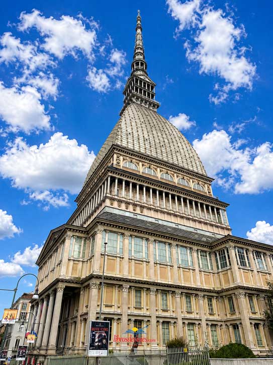 15 lugares que ver en Turín Mole Antonelliana, símbolo de Turín