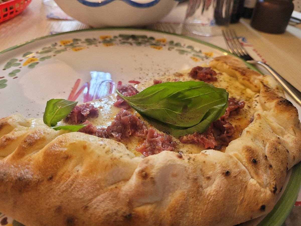 Pizza napolitana en Pizzium Turín