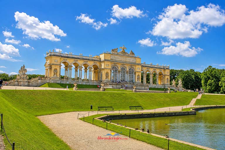 22 lugares que ver en Viena Glorieta de Schönbrunn