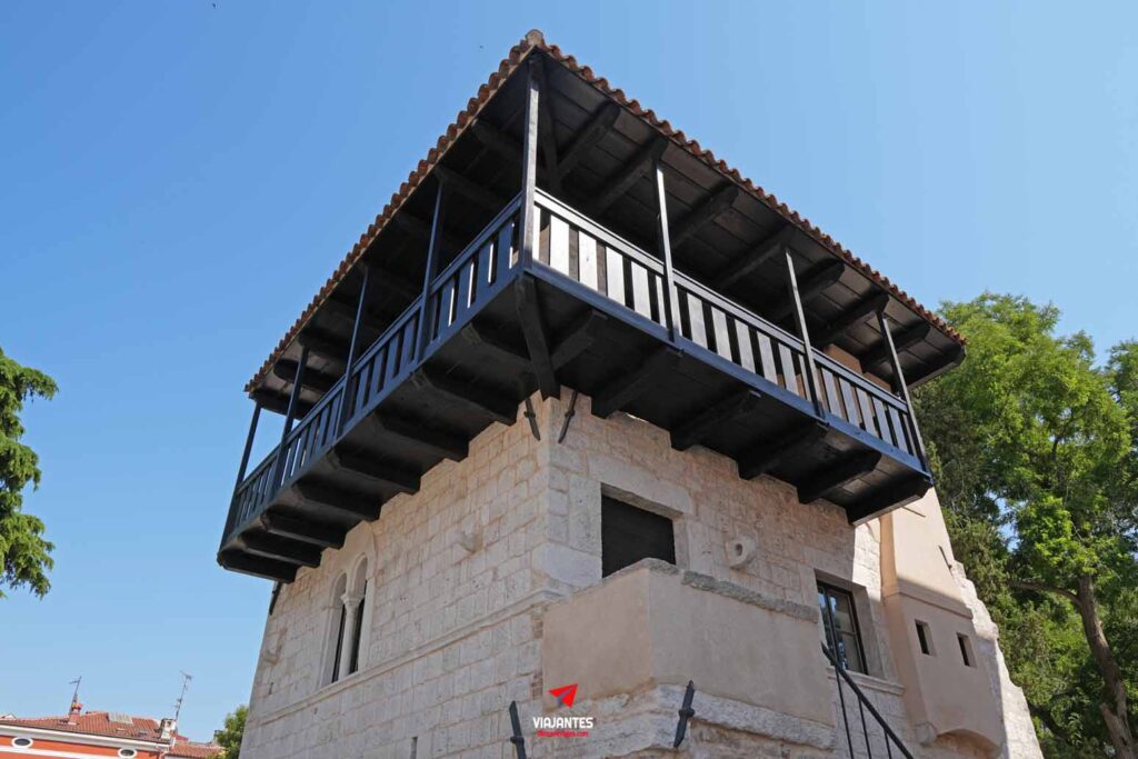 8 lugares que ver en Porec Plaza Marafor