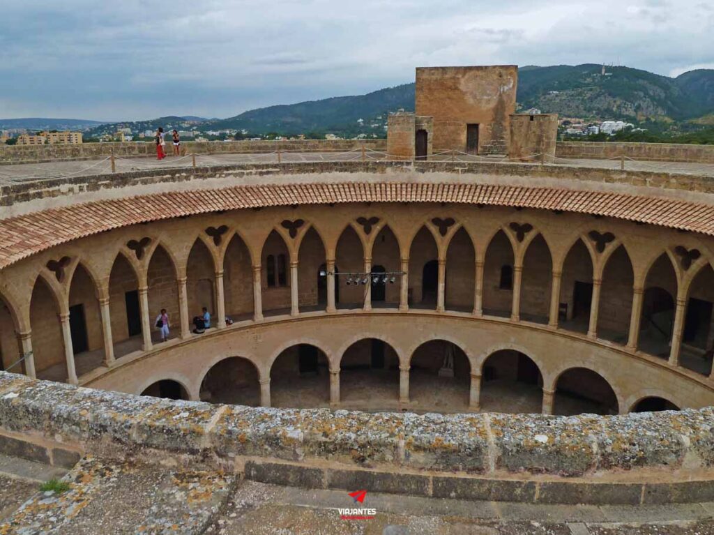18 lugares que ver en Palma de Mallorca 12 18 lugares imprescindibles que ver en Mallorca Castillo de Bellver