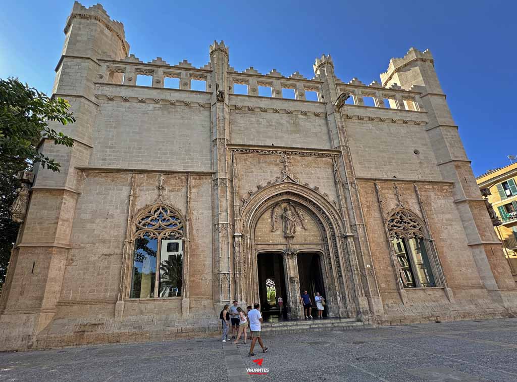 18 lugares que ver en Palma de Mallorca 21 18 lugares que ver en Mallorca La Lonja