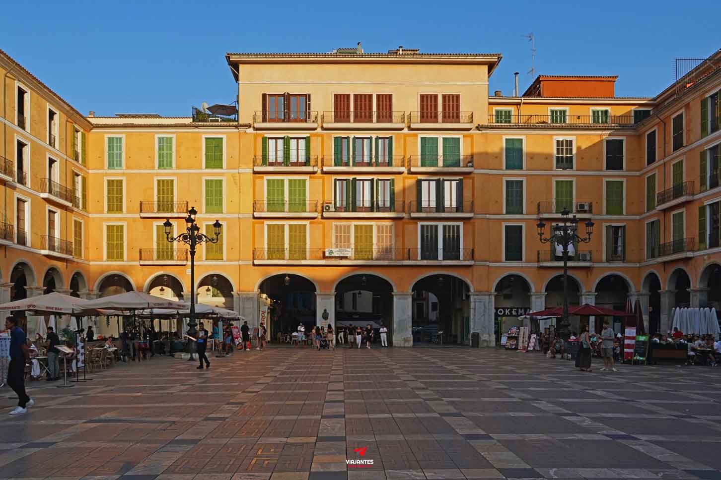 18 lugares que ver en Palma de Mallorca Plaza Mayor de Palma de Mallorca