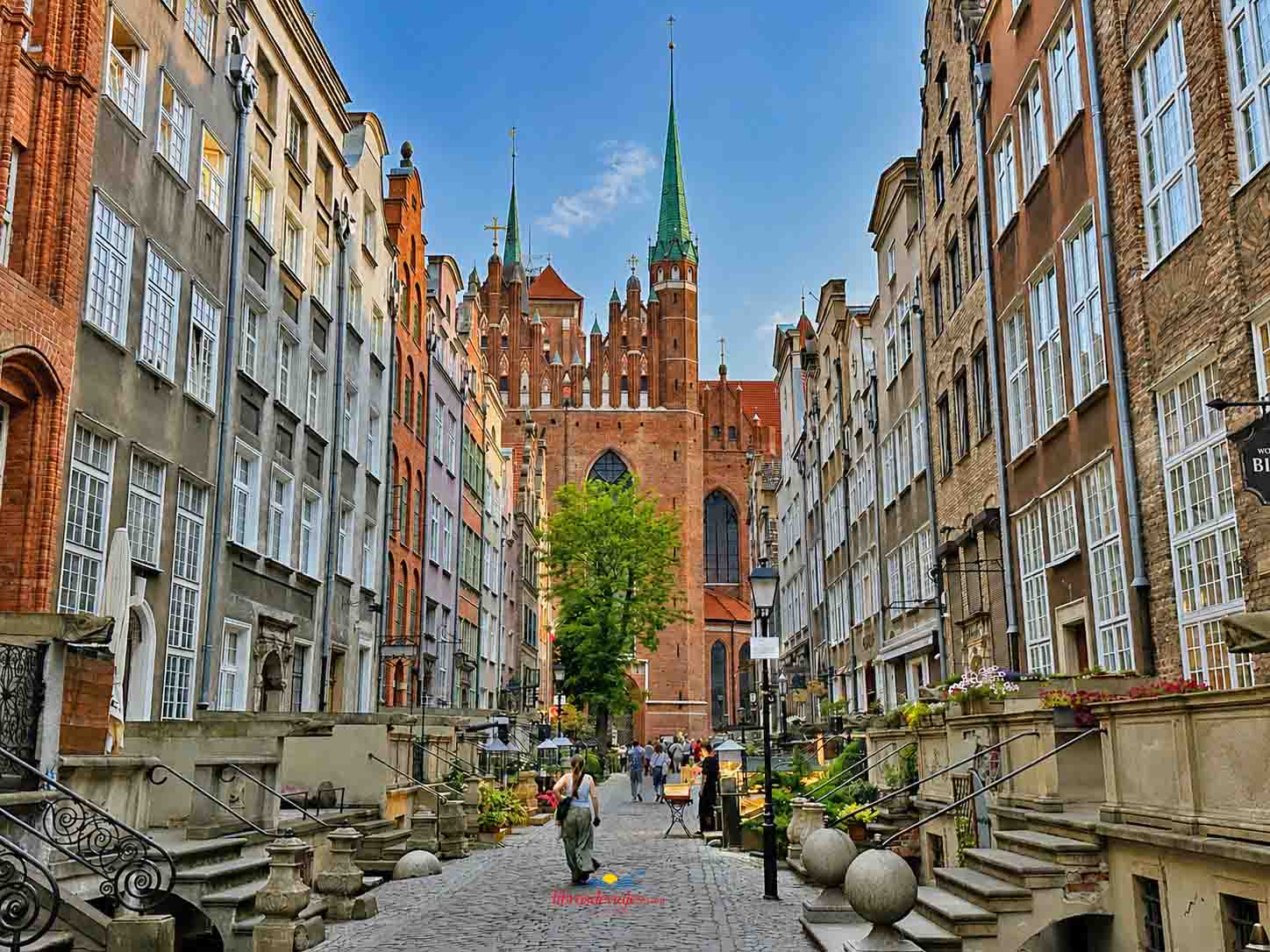 11 consejos para viajar a Polonia Calle del ámbar en Gdansk