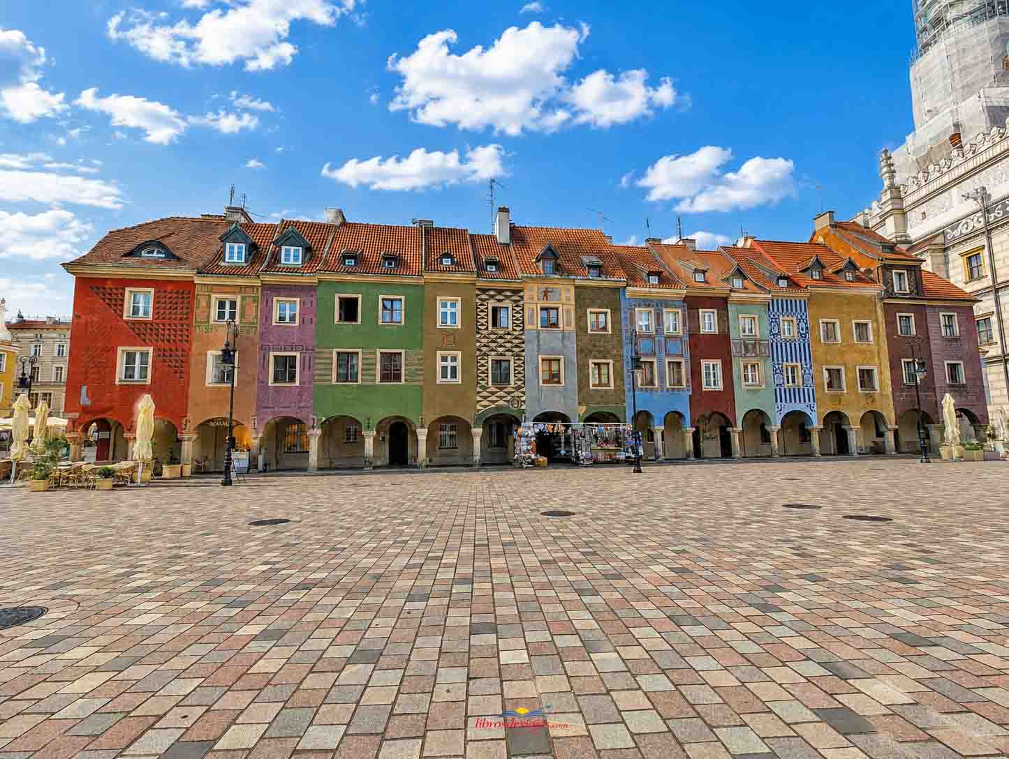 Casas de los Mercaderes junto al Ayuntamiento de Poznan