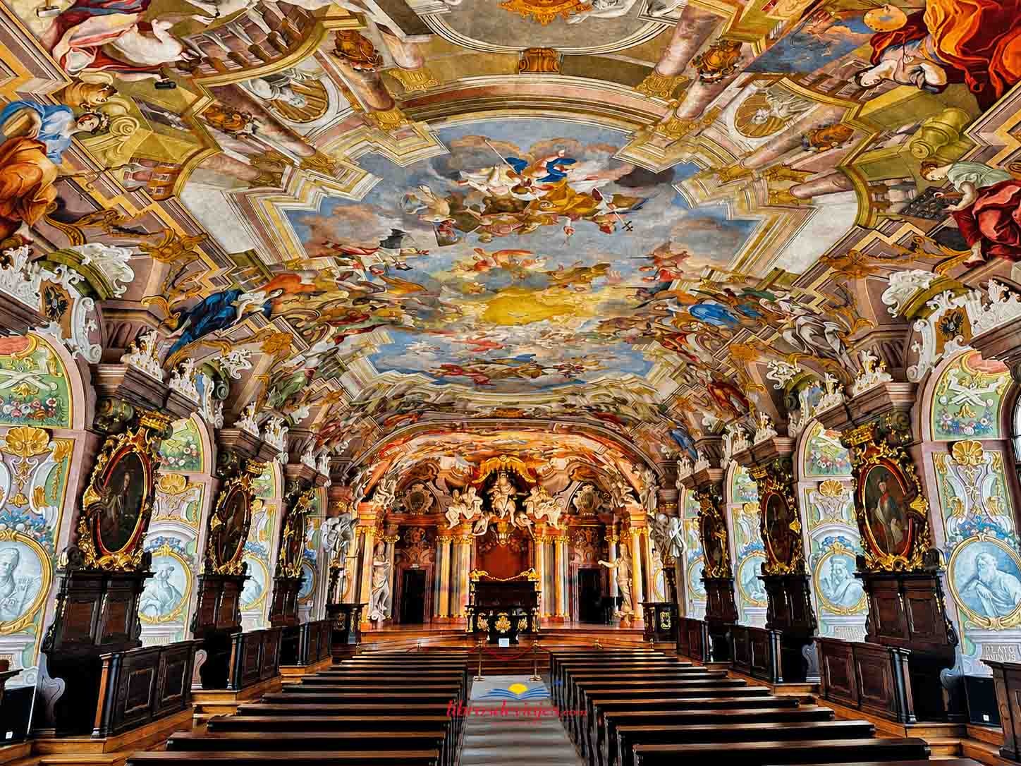 Ruta por Polonia en 14 dias Aula Leopoldina en Wroclaw