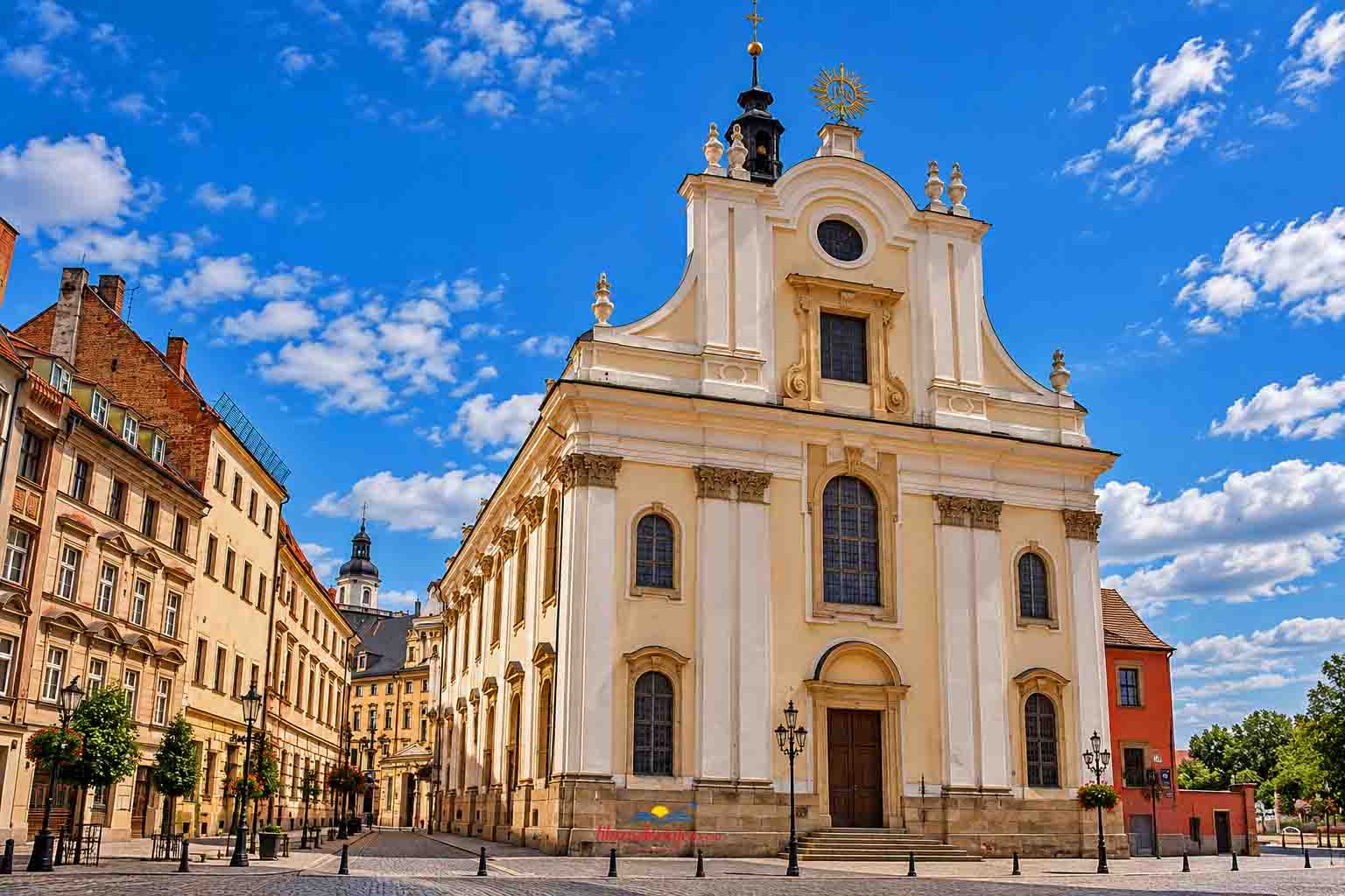 12 lugares que ver en Wroclaw Iglesia Universitaria del Santísimo nombre de Jesús